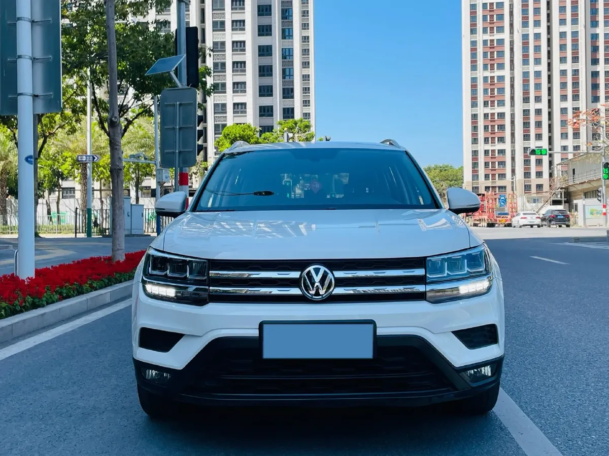 2020 Volkswagen Tharu 1.4T 150HP L4 7DCT,autocango,china used car exporter,china ev exporter,chinese used car exporter,chinese used ev exporter