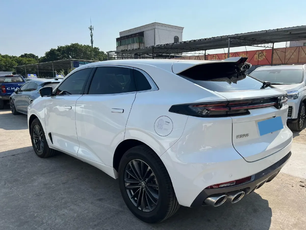 2023 ChangAn UNI-K 2.0T 233HP L4 8AT,autocango,china used car exporter,china ev exporter,chinese used car exporter,chinese used ev exporter