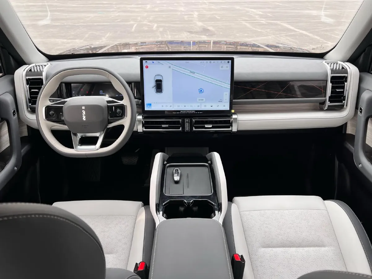 2024 JMC DaDao 2.3T 245HP L4 8AT,autocango,china used car exporter,china ev exporter,chinese used car exporter,chinese used ev exporter