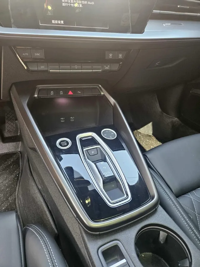 2025 Audi A3 1.5T 160HP L4 7DCT,autocango,china used car exporter,china ev exporter,chinese used car exporter,chinese used ev exporter