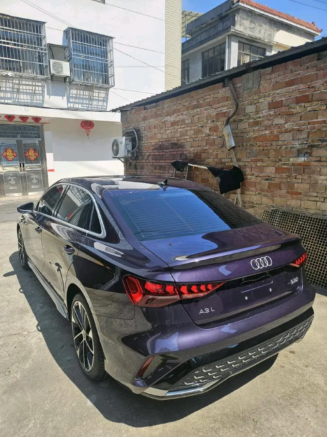 2025 Audi A3 1.5T 160HP L4 7DCT,autocango,china used car exporter,china ev exporter,chinese used car exporter,chinese used ev exporter