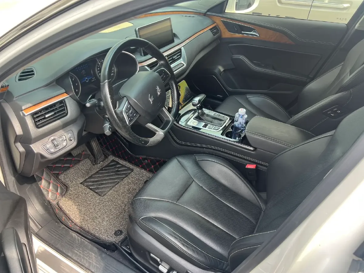 2018 HongQi H5 1.8T 186HP L4 6AT,autocango,china used car exporter,china ev exporter,chinese used car exporter,chinese used ev exporter