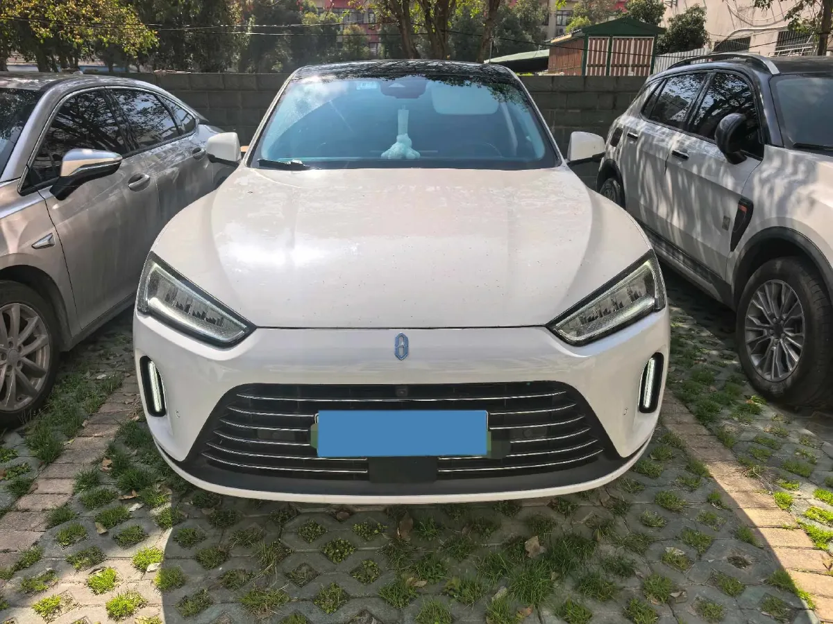2022 AITO AITO M5 Range Extended 125HP REEV 40KWH,autocango,china used car exporter,china ev exporter,chinese used car exporter,chinese used ev exporter