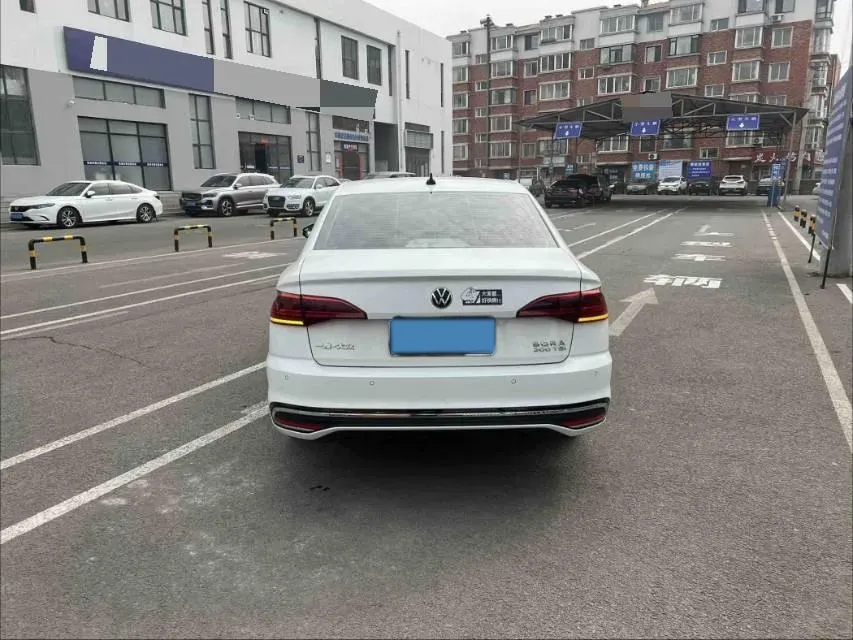 2023 Volkswagen Bora 1.2T 116HP L4 7DCT,autocango,china used car exporter,china ev exporter,chinese used car exporter,chinese used ev exporter