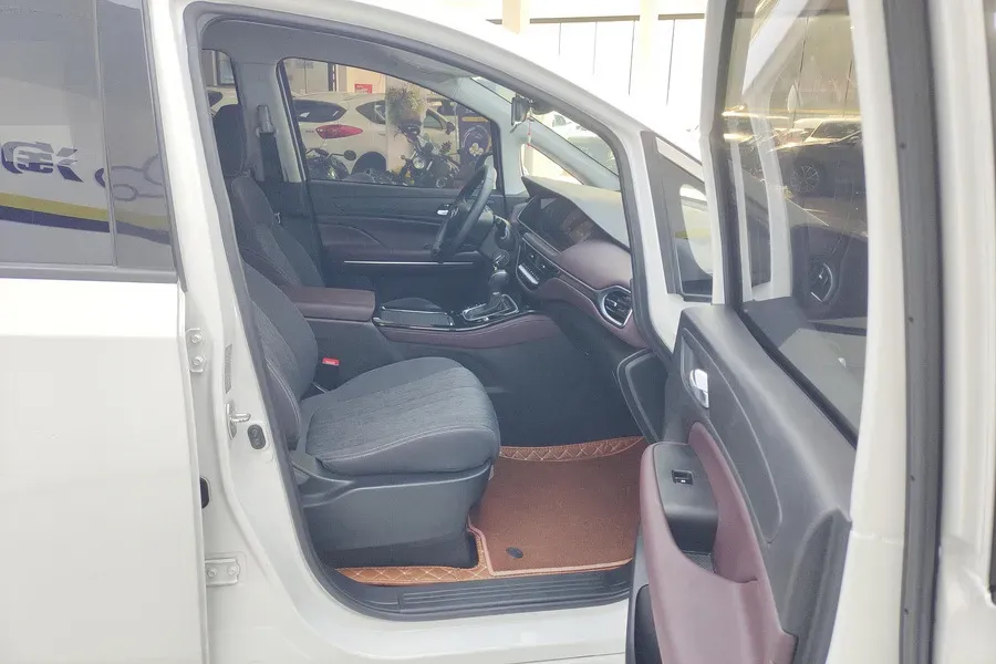 2023 GAC Trumpchi M6 1.5T 177HP L4 7DCT,autocango,china used car exporter,china ev exporter,chinese used car exporter,chinese used ev exporter