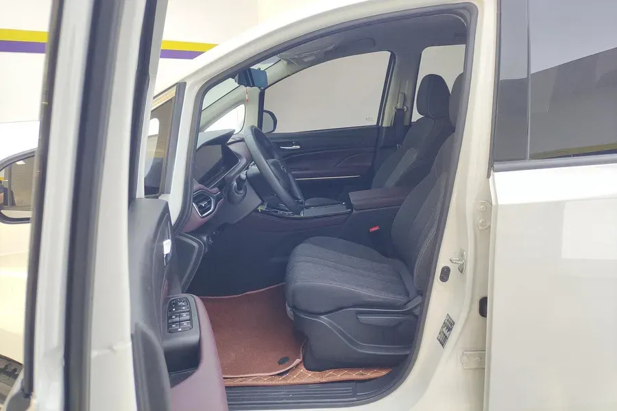 2023 GAC Trumpchi M6 1.5T 177HP L4 7DCT,autocango,china used car exporter,china ev exporter,chinese used car exporter,chinese used ev exporter