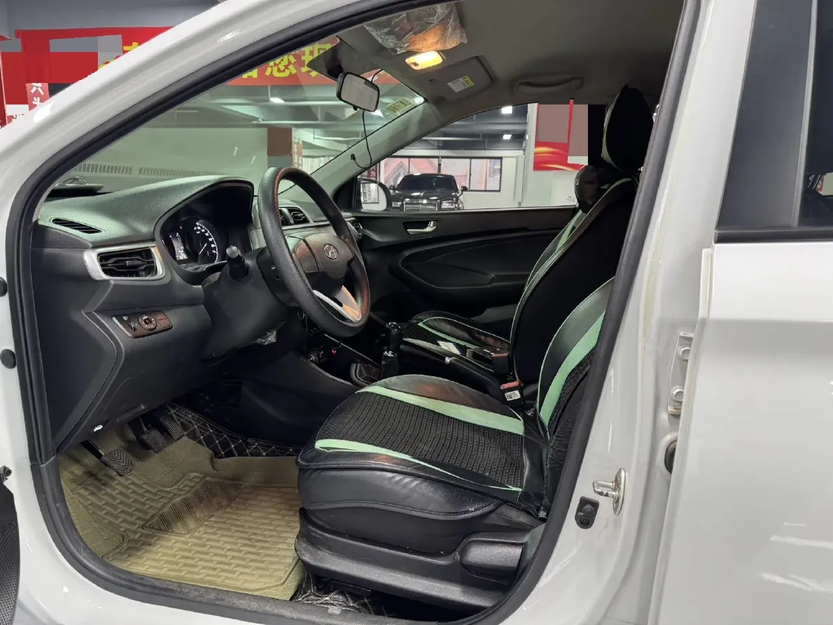 2017 Hyundai Reina 1.4L 95HP L4 5MT,autocango,china used car exporter,china ev exporter,chinese used car exporter,chinese used ev exporter