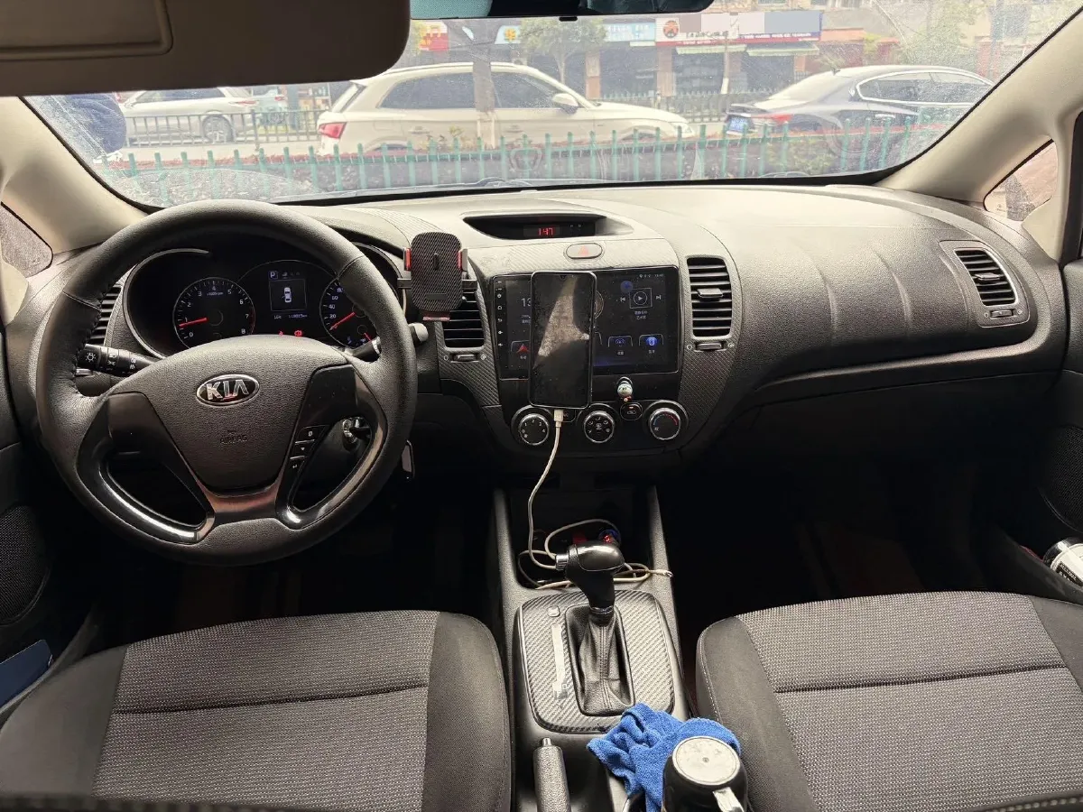 2017 Kia K3 1.6L 128HP L4 6AT,autocango,china used car exporter,china ev exporter,chinese used car exporter,chinese used ev exporter