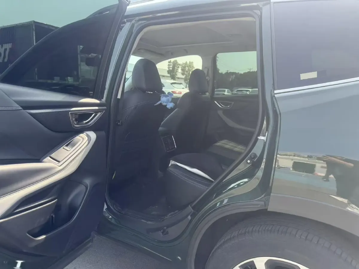 2021 Subaru Forester 2.0L 154HP H4 CVT,autocango,china used car exporter,china ev exporter,chinese used car exporter,chinese used ev exporter