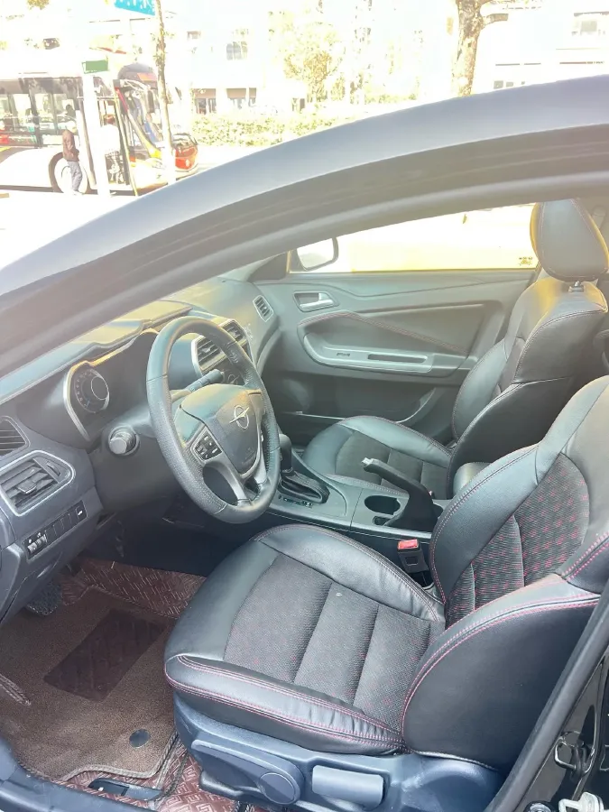 2017 HaiMa Family 1.6L 125HP L4 6AT,autocango,china used car exporter,china ev exporter,chinese used car exporter,chinese used ev exporter