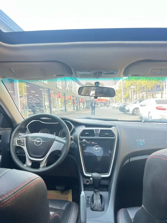 2017 HaiMa Family 1.6L 125HP L4 6AT,autocango,china used car exporter,china ev exporter,chinese used car exporter,chinese used ev exporter