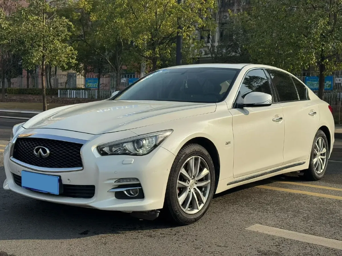 2016 Infiniti Q50L 2.0T 211HP L4 7AT,autocango,china used car exporter,china ev exporter,chinese used car exporter,chinese used ev exporter