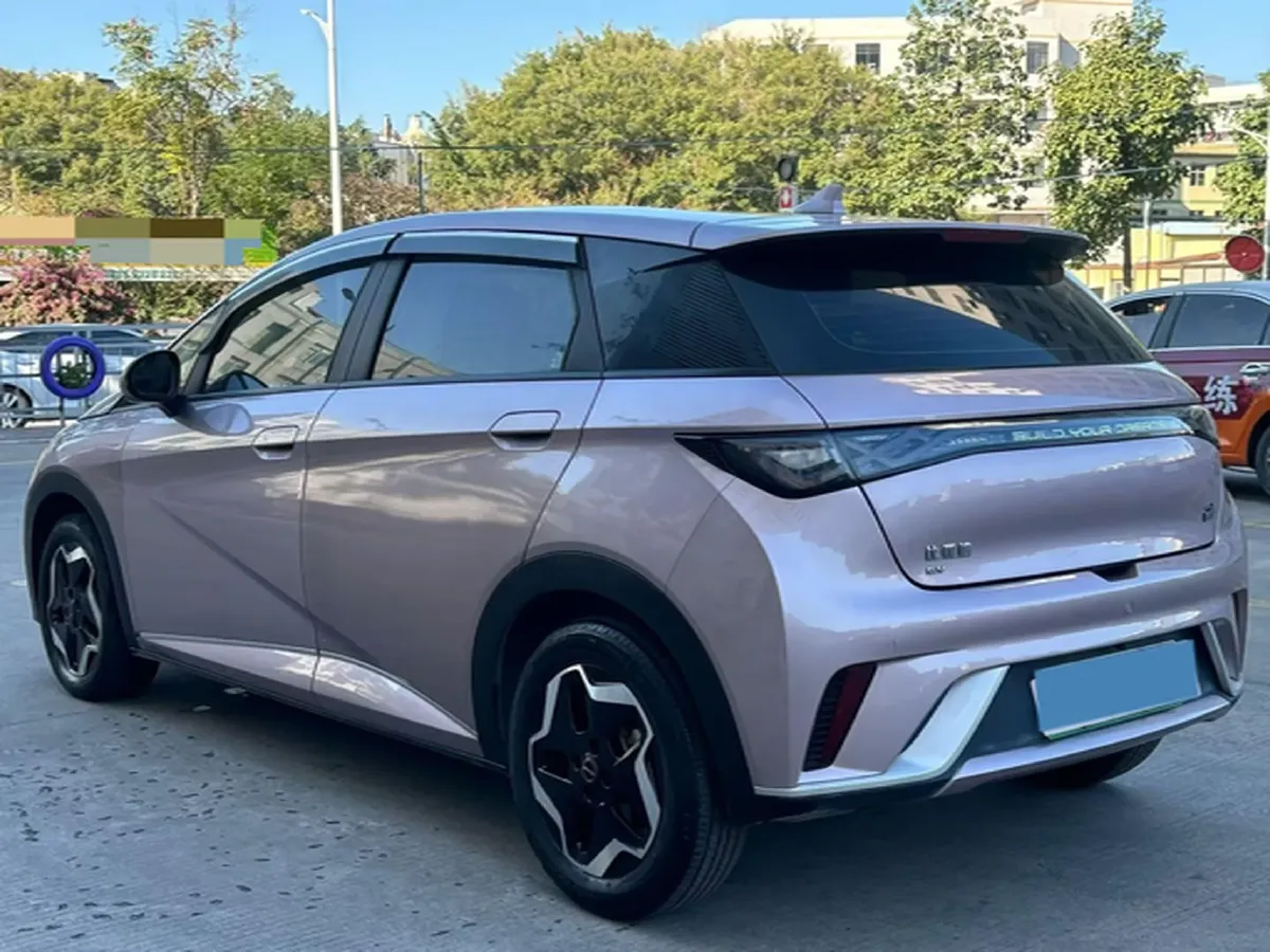 2021 Ford Escort 1.5L 122HP L3 6AT,autocango,china used car exporter,china ev exporter,chinese used car exporter,chinese used ev exporter