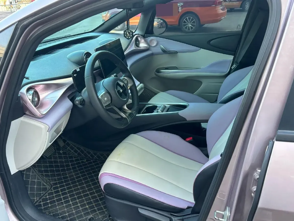 2021 Ford Escort 1.5L 122HP L3 6AT,autocango,china used car exporter,china ev exporter,chinese used car exporter,chinese used ev exporter