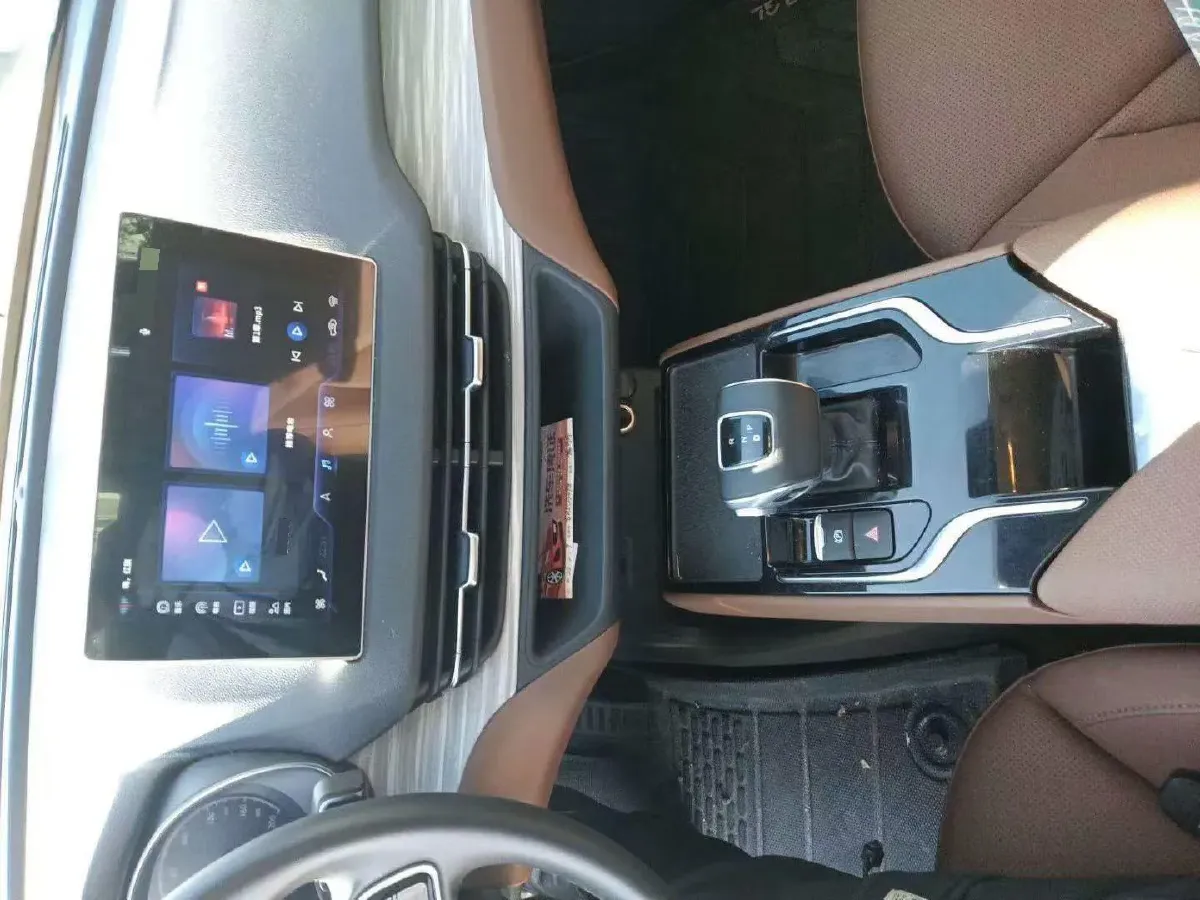 2022 HongQi E-QM5 BEV 54KWH,autocango,china used car exporter,china ev exporter,chinese used car exporter,chinese used ev exporter