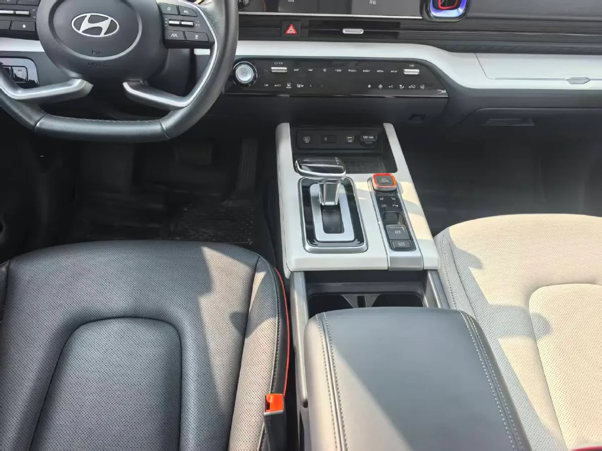 2023 Hyundai ix35 2.0L 160HP L4 6AT,autocango,china used car exporter,china ev exporter,chinese used car exporter,chinese used ev exporter