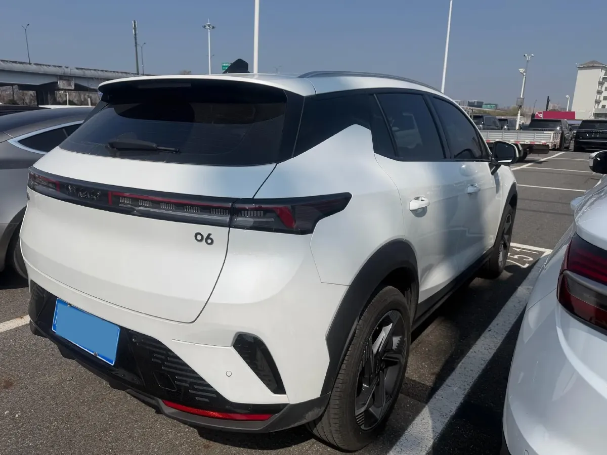 2025 LYNK&CO 06 1.5T 181HP L4 7DCT,autocango,china used car exporter,china ev exporter,chinese used car exporter,chinese used ev exporter