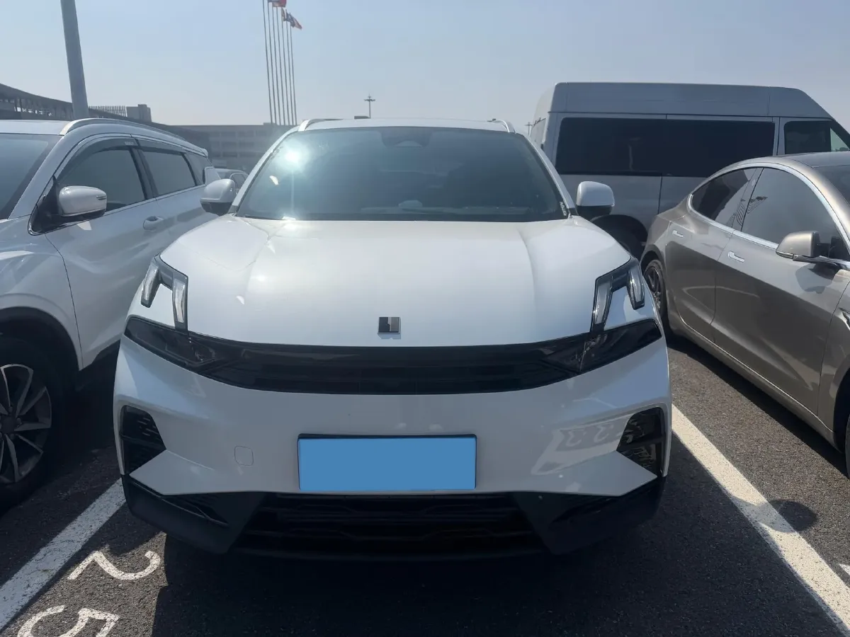2025 LYNK&CO 06 1.5T 181HP L4 7DCT,autocango,china used car exporter,china ev exporter,chinese used car exporter,chinese used ev exporter