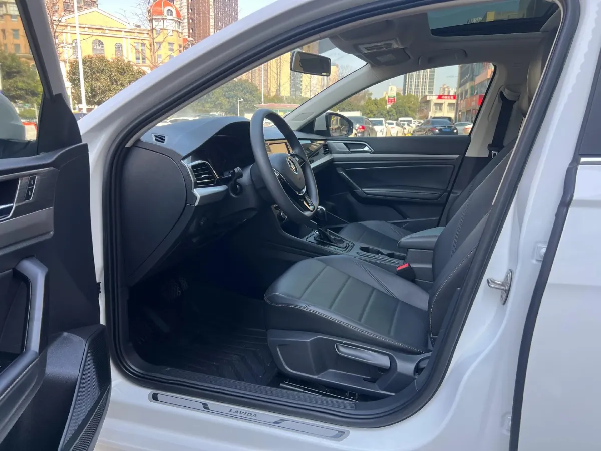 2019 Volkswagen Lavida 1.5L 113HP L4 6AT,autocango,china used car exporter,china ev exporter,chinese used car exporter,chinese used ev exporter