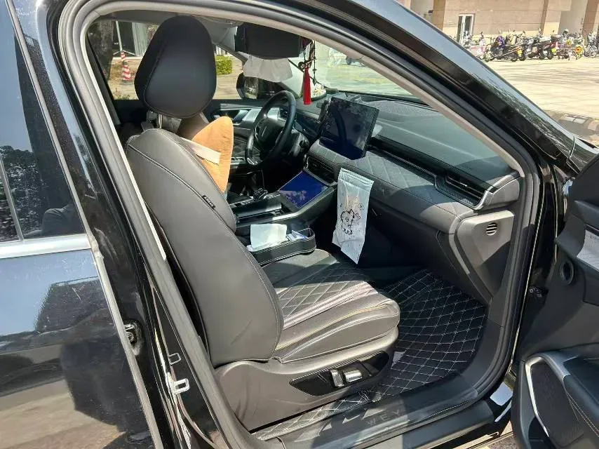 2022 WEY Latte DHT 1.5T 156HP L4 2DHT Hybrid,autocango,china used car exporter,china ev exporter,chinese used car exporter,chinese used ev exporter