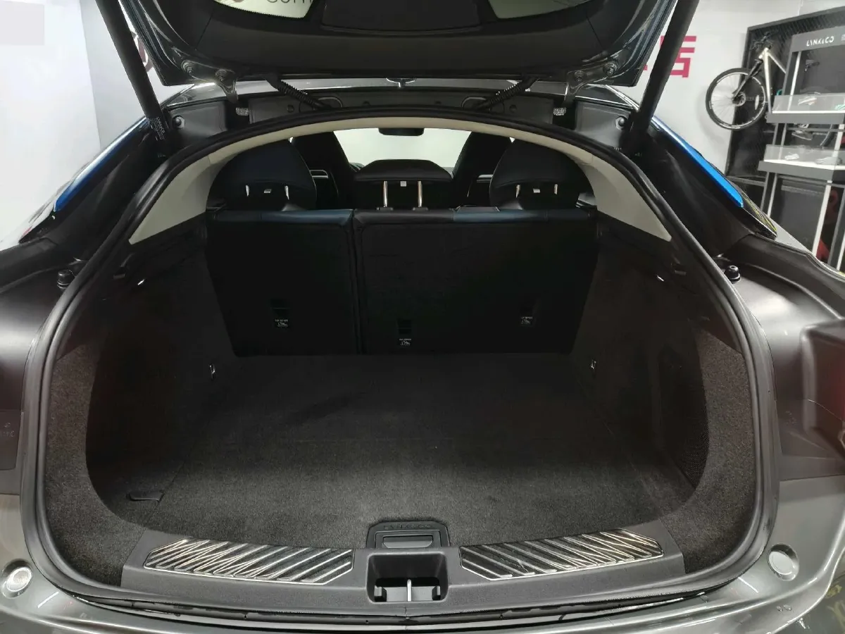 2022 LYNK&CO 05 2.0T 254HP L4 8AT,autocango,china used car exporter,china ev exporter,chinese used car exporter,chinese used ev exporter