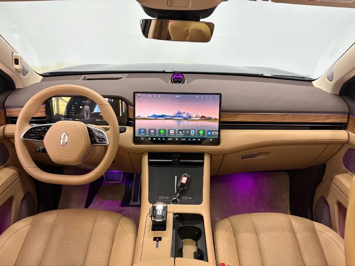 2024 AITO AITO M7 1.5T 152HP L4 REEV 38.5KWH,autocango,china used car exporter,china ev exporter,chinese used car exporter,chinese used ev exporter