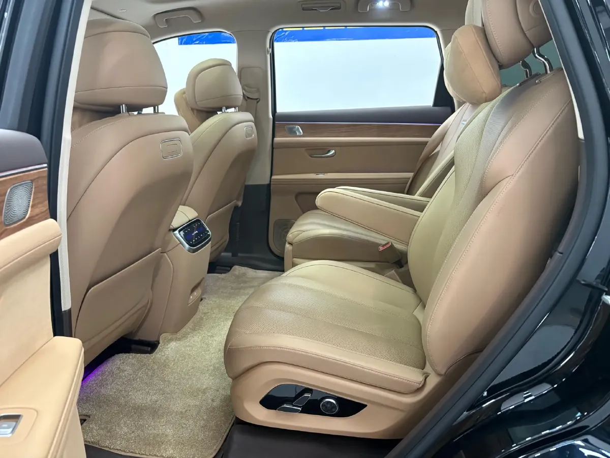 2024 AITO AITO M7 1.5T 152HP L4 REEV 38.5KWH,autocango,china used car exporter,china ev exporter,chinese used car exporter,chinese used ev exporter