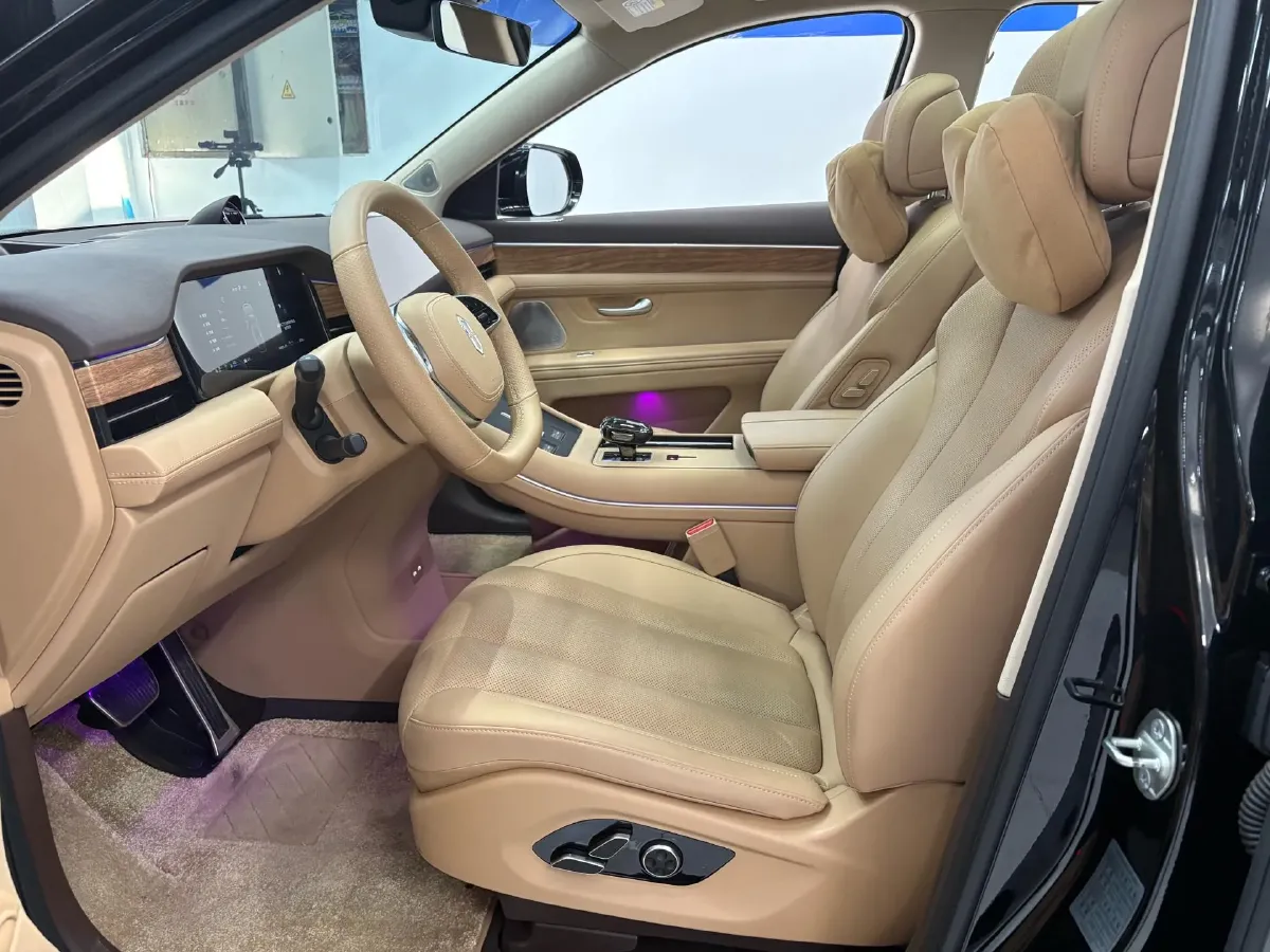 2024 AITO AITO M7 1.5T 152HP L4 REEV 38.5KWH,autocango,china used car exporter,china ev exporter,chinese used car exporter,chinese used ev exporter