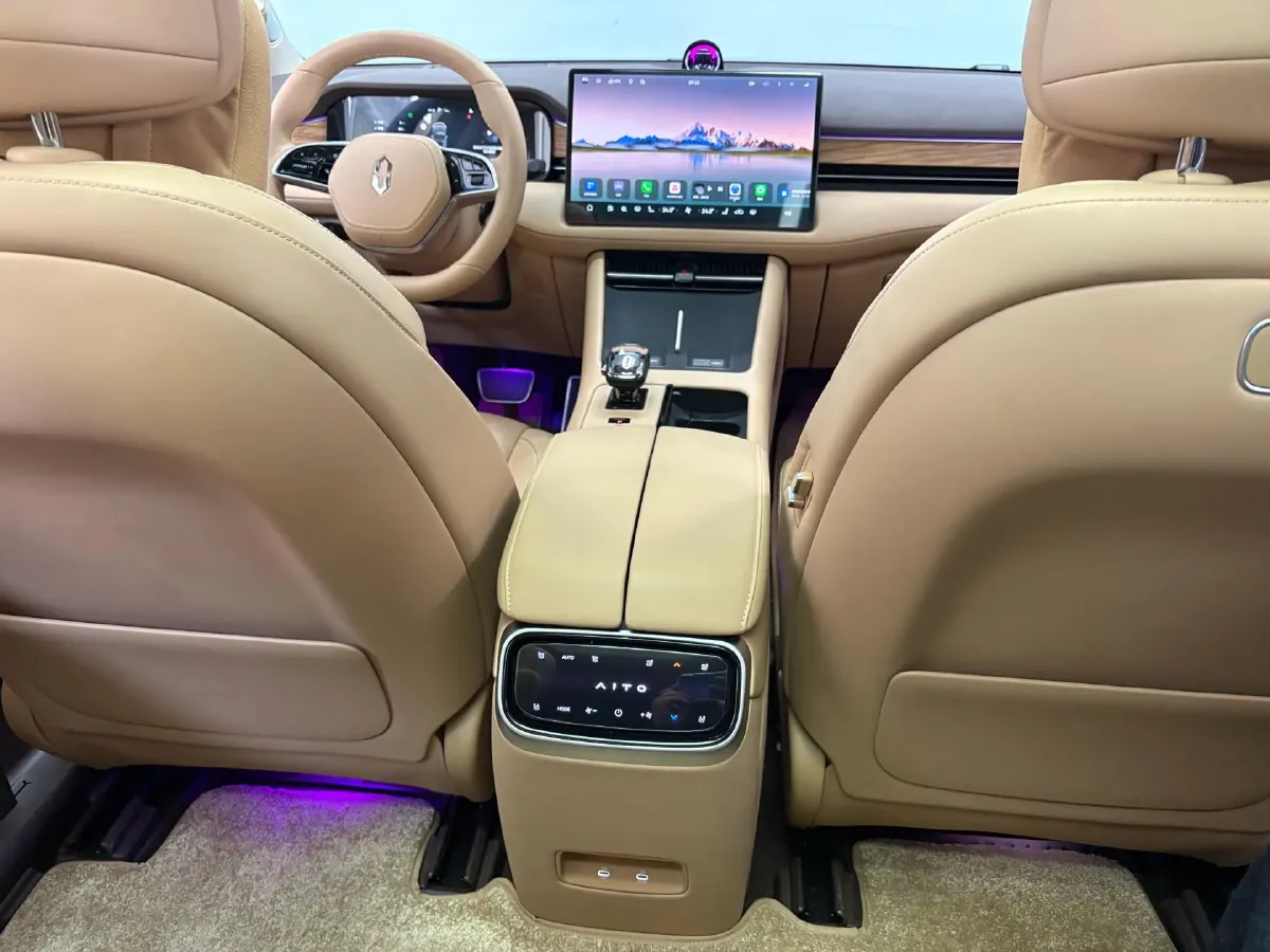 2024 AITO AITO M7 1.5T 152HP L4 REEV 38.5KWH,autocango,china used car exporter,china ev exporter,chinese used car exporter,chinese used ev exporter