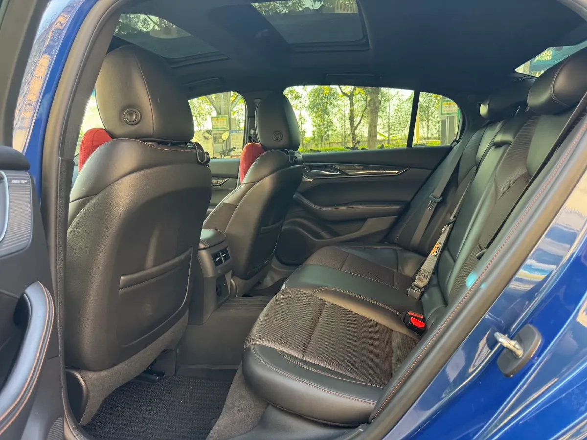 2021 Cadillac CT5 2.0T 237HP L4 10AT,autocango,china used car exporter,china ev exporter,chinese used car exporter,chinese used ev exporter