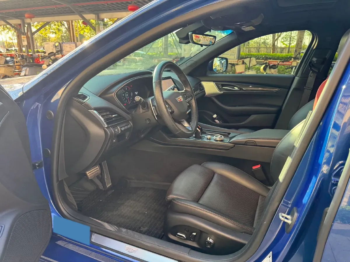 2021 Cadillac CT5 2.0T 237HP L4 10AT,autocango,china used car exporter,china ev exporter,chinese used car exporter,chinese used ev exporter