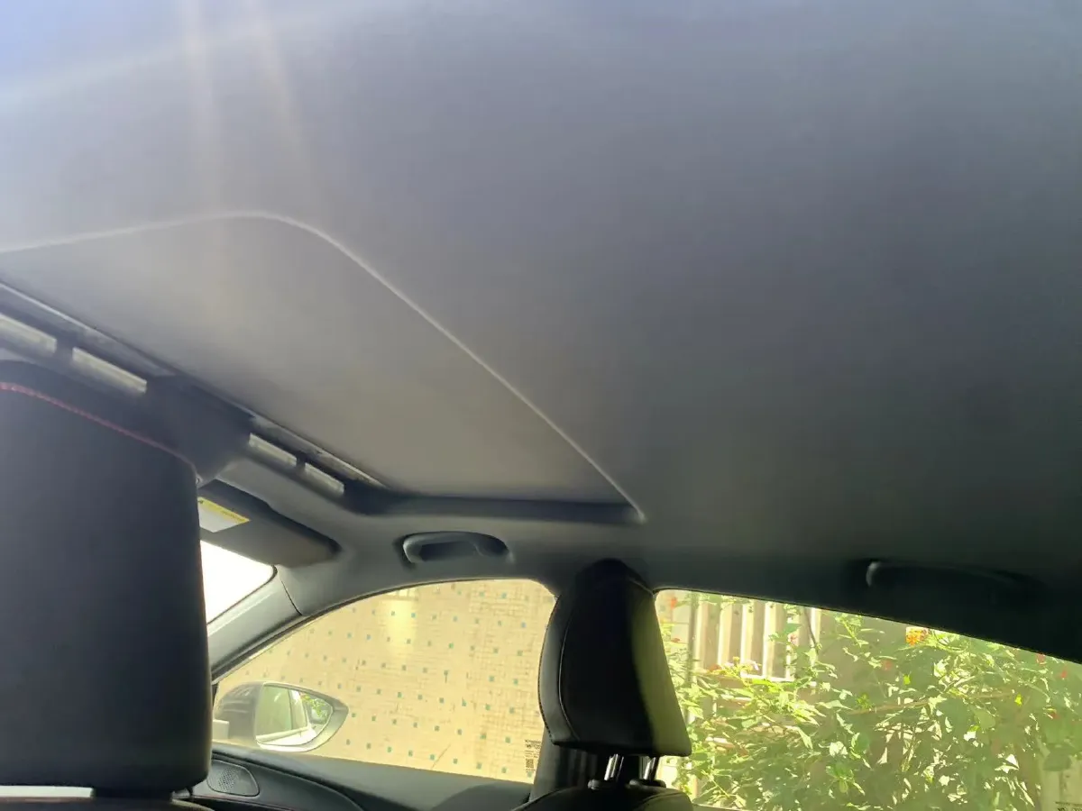 2025 MG 5 1.5T 181HP L4 7DCT,autocango,china used car exporter,china ev exporter,chinese used car exporter,chinese used ev exporter