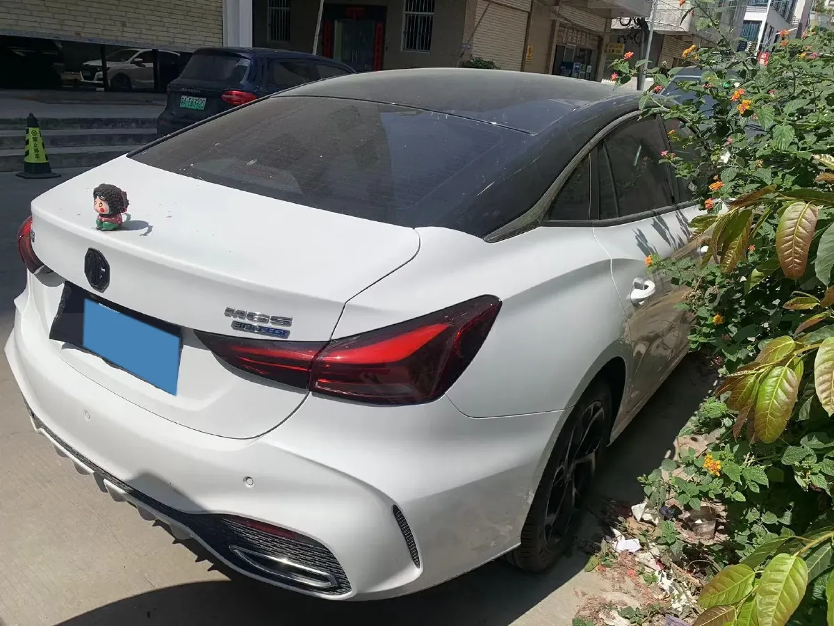 2025 MG 5 1.5T 181HP L4 7DCT,autocango,china used car exporter,china ev exporter,chinese used car exporter,chinese used ev exporter