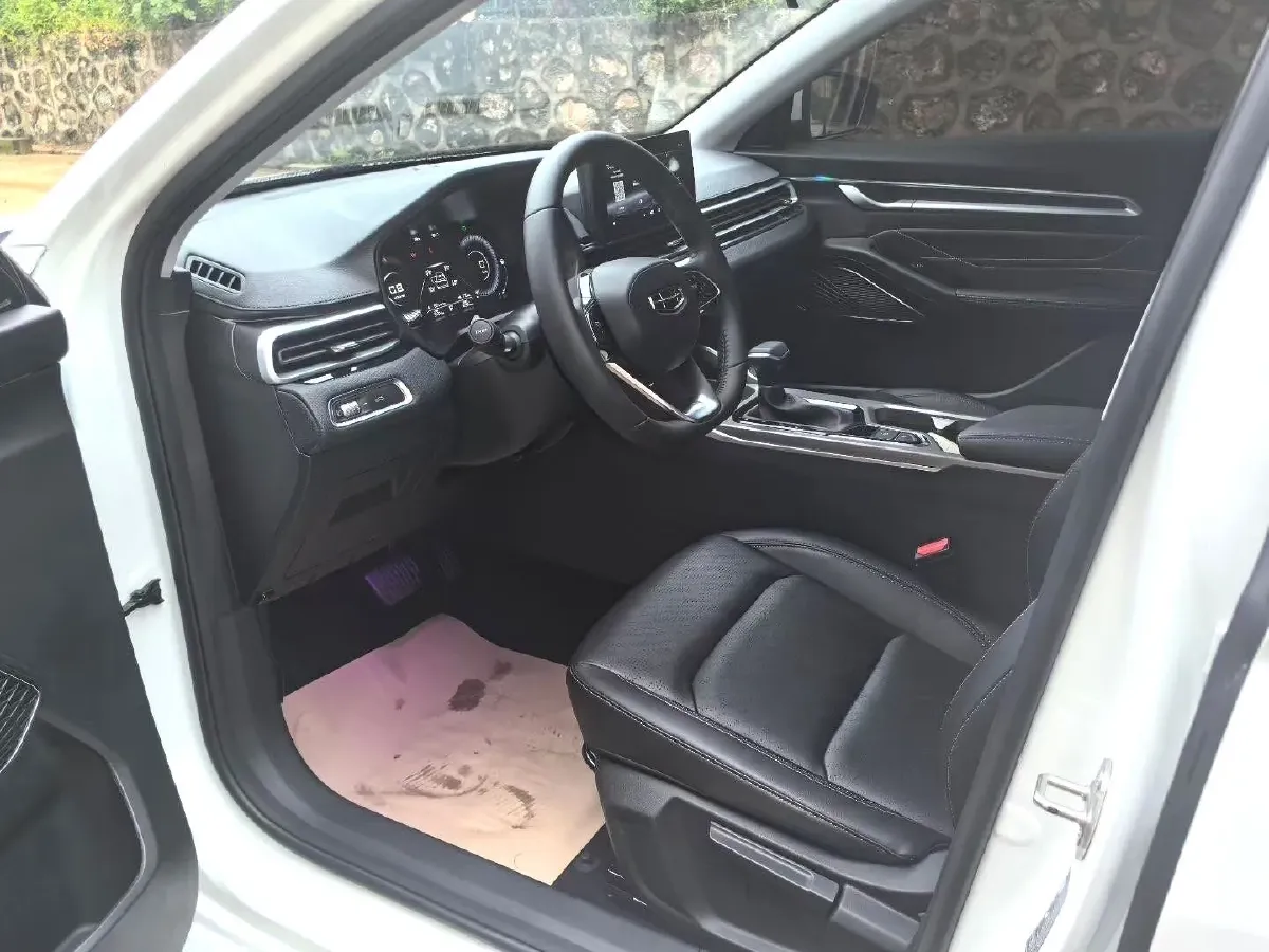 2022 Geely Emgrand 1.5L 114HP L4 CVT,autocango,china used car exporter,china ev exporter,chinese used car exporter,chinese used ev exporter