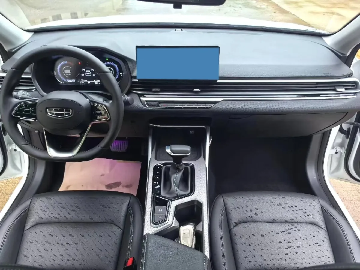 2022 Geely Emgrand 1.5L 114HP L4 CVT,autocango,china used car exporter,china ev exporter,chinese used car exporter,chinese used ev exporter