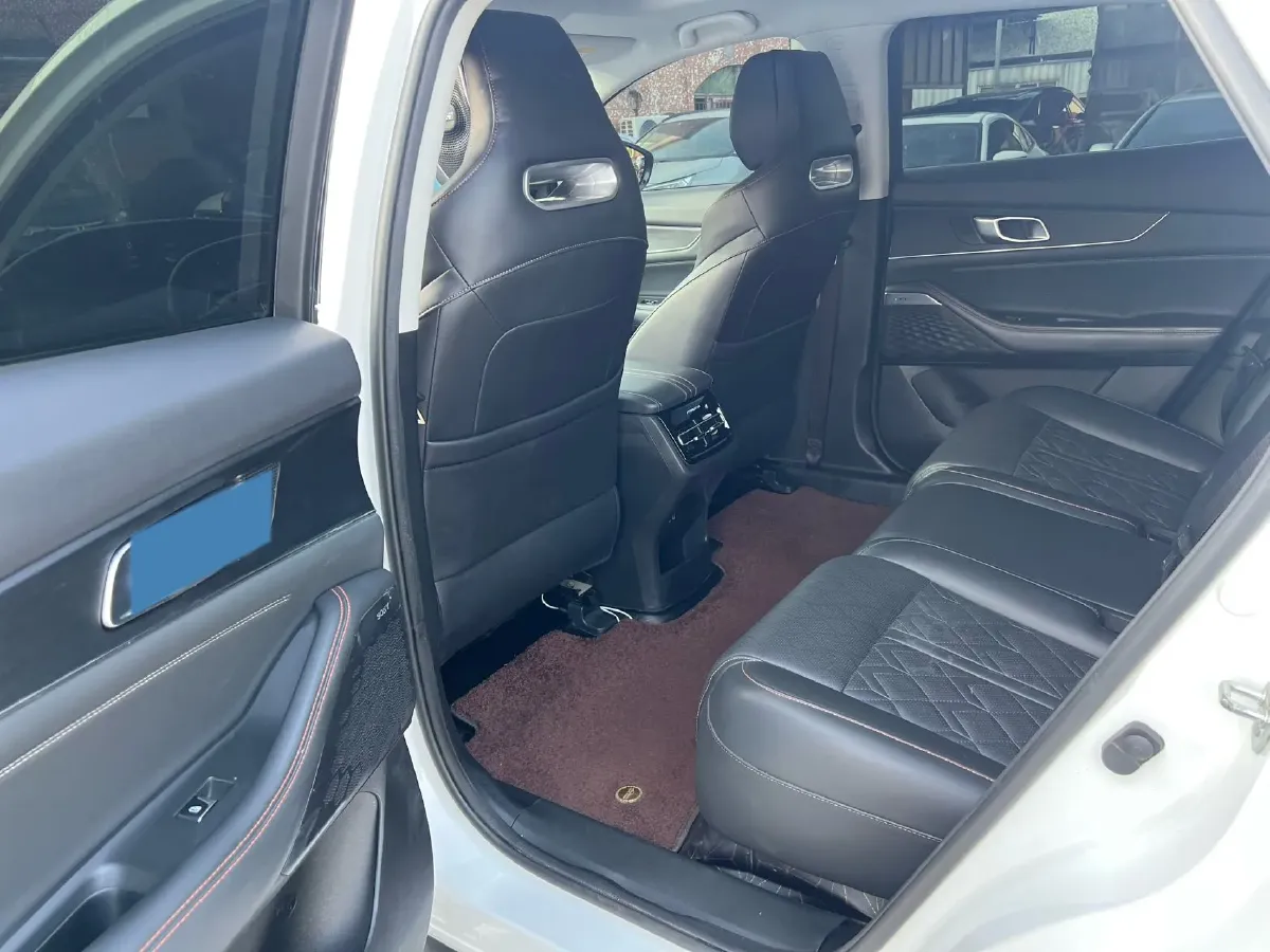 2021 ChangAn UNI-K 2.0T 233HP L4 8AT,autocango,china used car exporter,china ev exporter,chinese used car exporter,chinese used ev exporter