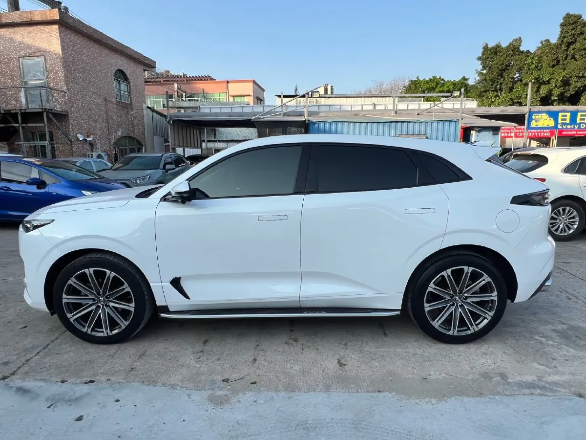 2021 ChangAn UNI-K 2.0T 233HP L4 8AT,autocango,china used car exporter,china ev exporter,chinese used car exporter,chinese used ev exporter