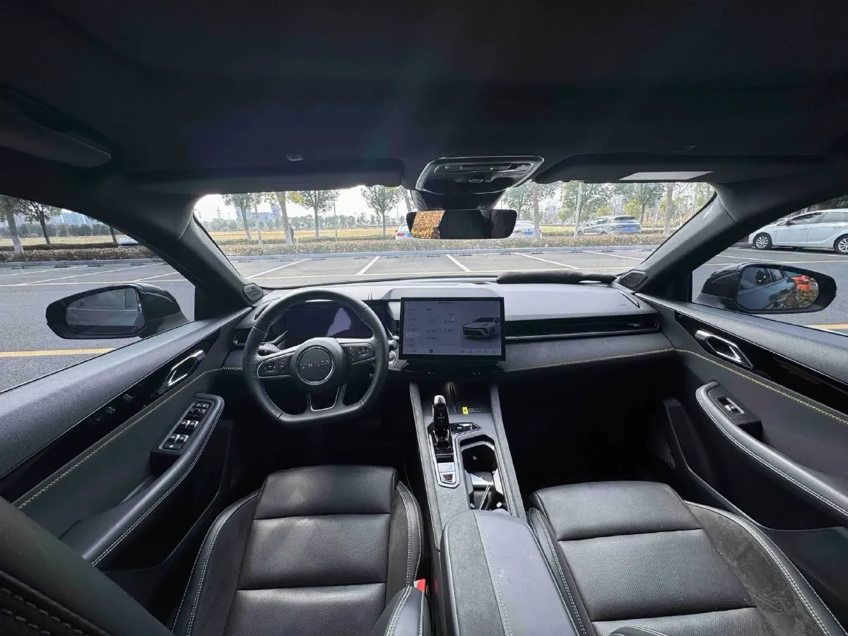 2023 LYNK&CO 01 2.0T 254HP L4 8AT,autocango,china used car exporter,china ev exporter,chinese used car exporter,chinese used ev exporter