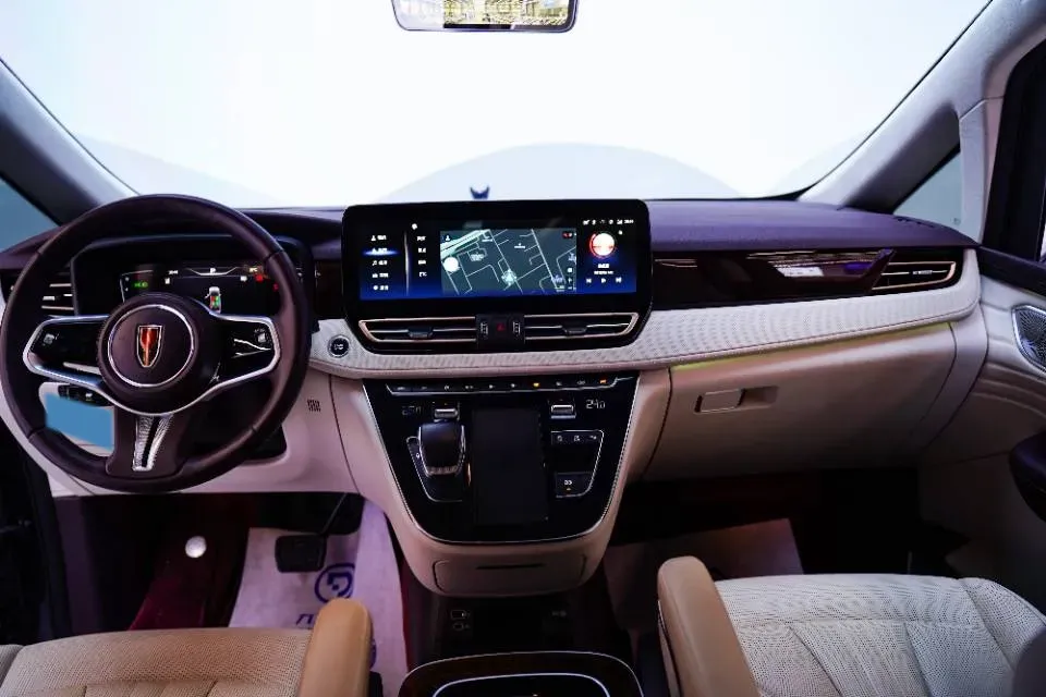 2023 HongQi HQ9 2.0T 252HP L4 8AT,autocango,china used car exporter,china ev exporter,chinese used car exporter,chinese used ev exporter