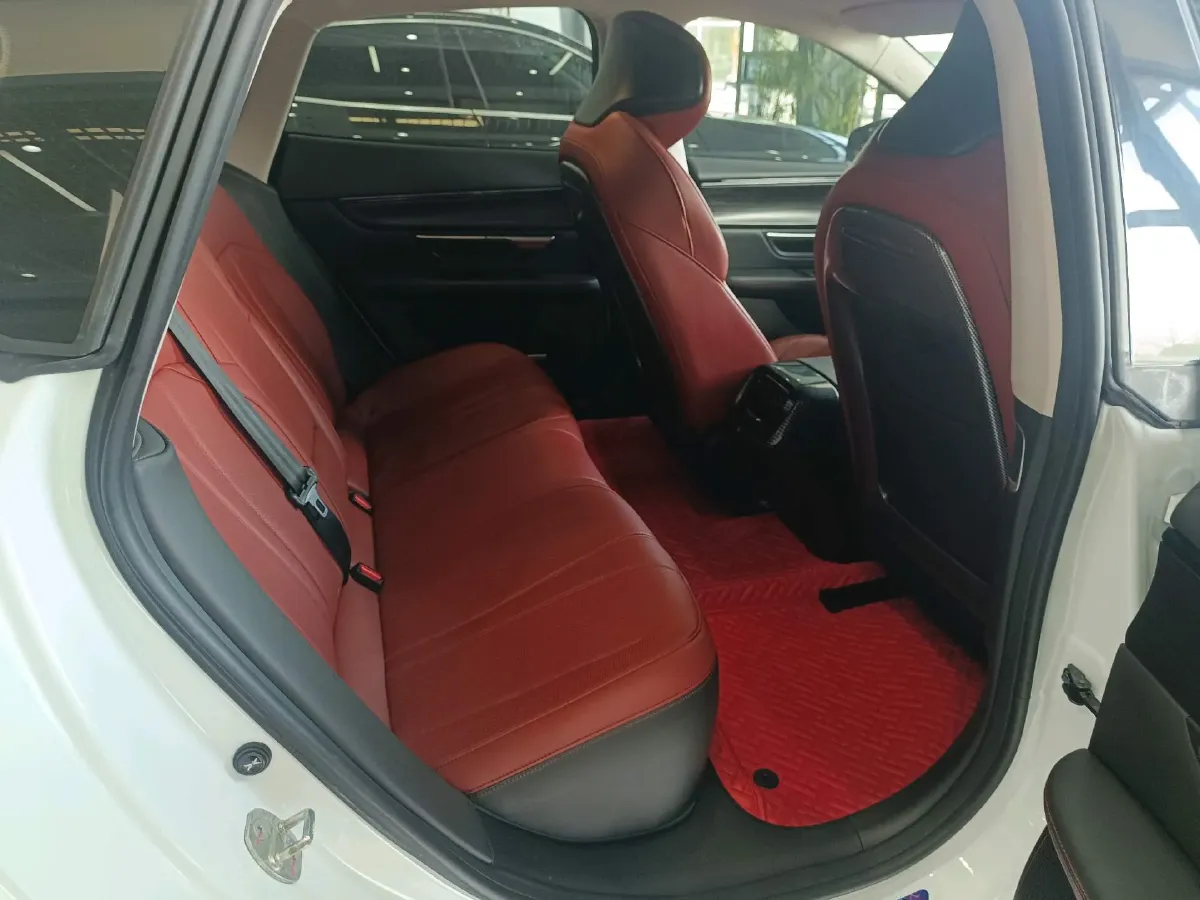 2020 Xpeng P7 BEV 70.8KWH,autocango,china used car exporter,china ev exporter,chinese used car exporter,chinese used ev exporter