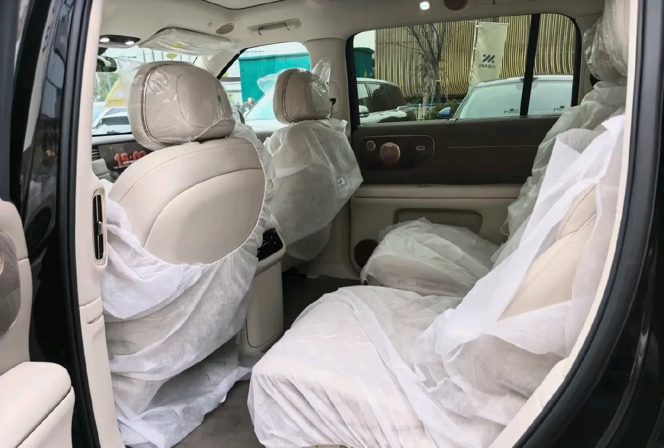 2026 IM LS9 REEV 155HP REEV,autocango,china used car exporter,china ev exporter,chinese used car exporter,chinese used ev exporter