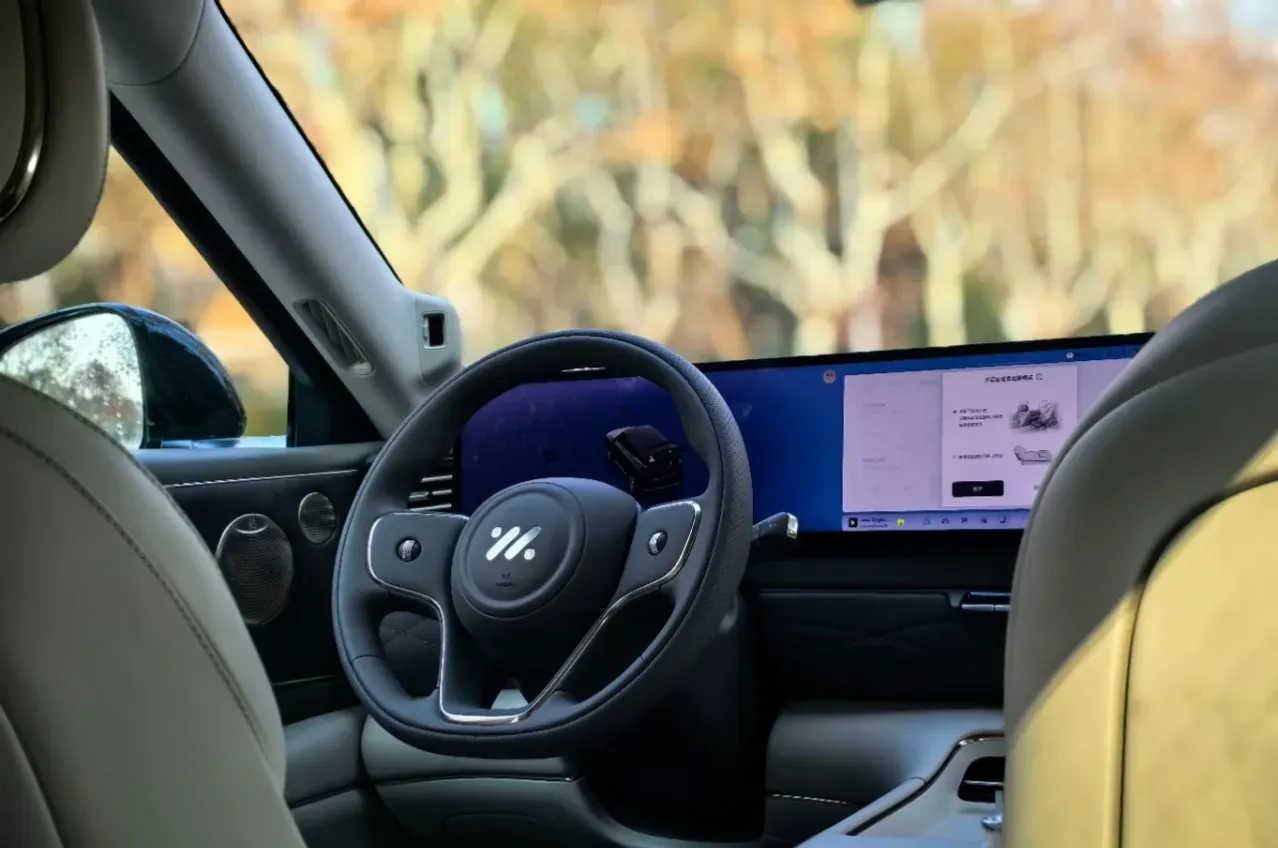 2026 IM LS9 REEV 155HP REEV,autocango,china used car exporter,china ev exporter,chinese used car exporter,chinese used ev exporter