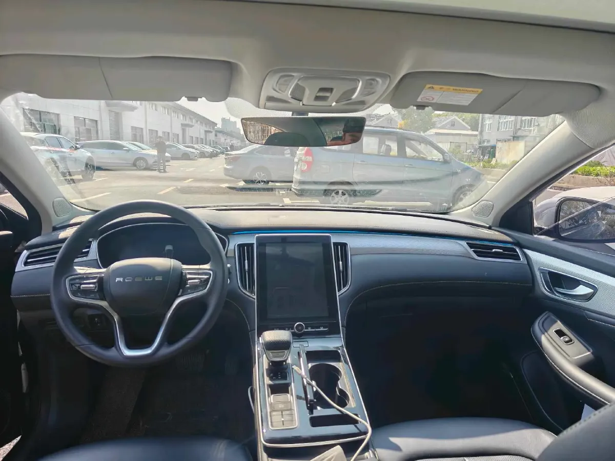 2022 Roewe RX5 eMAX 1.5T 169HP L4 AMT PHEV 16.6KWH,autocango,china used car exporter,china ev exporter,chinese used car exporter,chinese used ev exporter