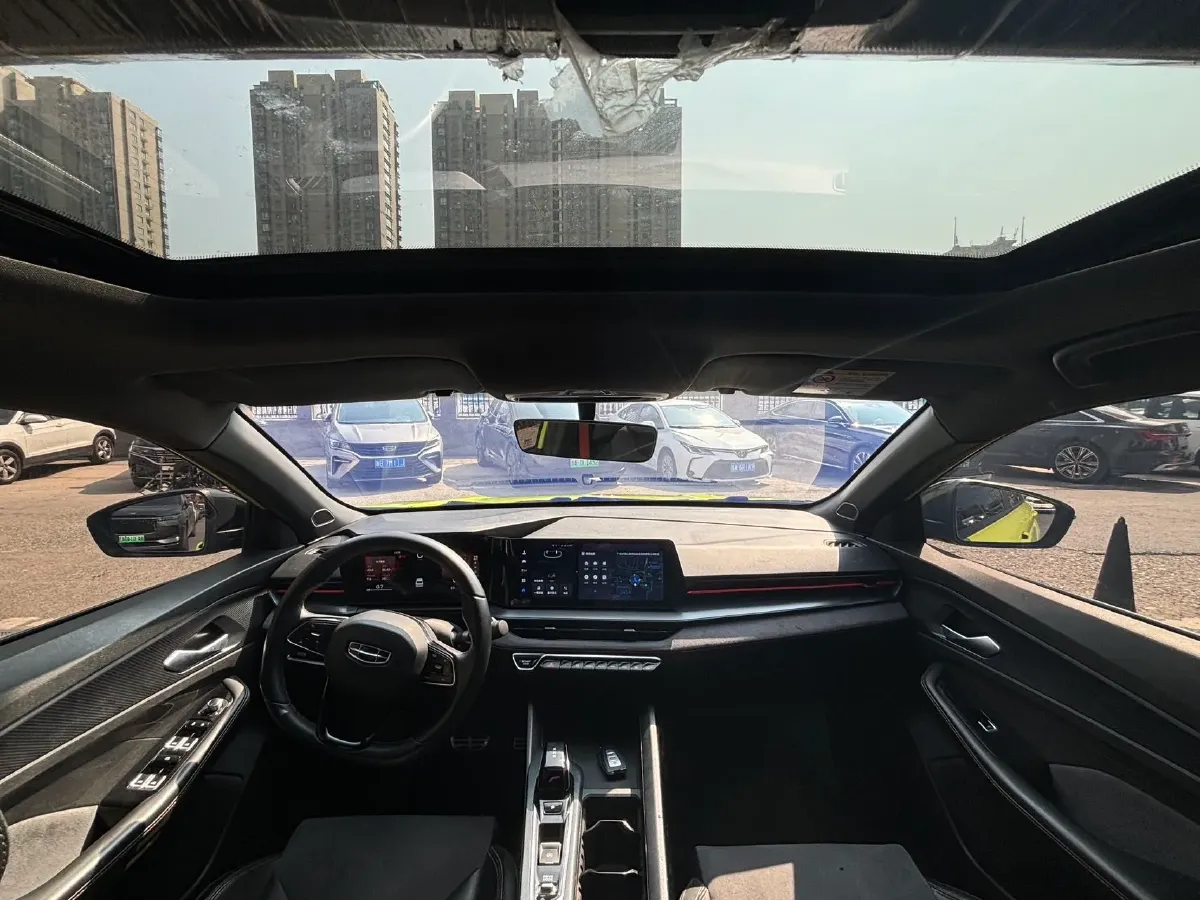 2022 Geely Binray 1.5T 181HP L4 7DCT,autocango,china used car exporter,china ev exporter,chinese used car exporter,chinese used ev exporter