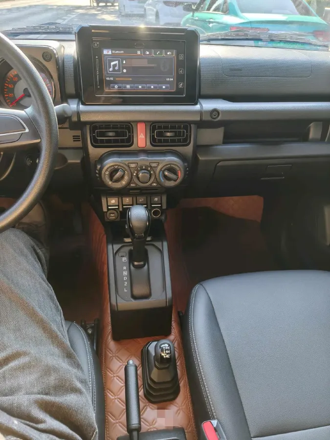 2020 Geely Vision X3 1.5L 109HP L4 5MT,autocango,china used car exporter,china ev exporter,chinese used car exporter,chinese used ev exporter