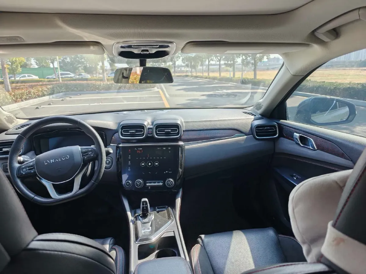 2018 Geely Emgrand GT 1.5T 180HP L3 7DCT,autocango,china used car exporter,china ev exporter,chinese used car exporter,chinese used ev exporter