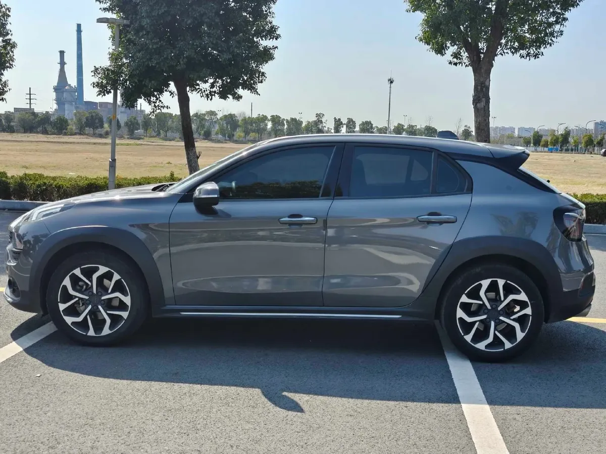 2018 Geely Emgrand GT 1.5T 180HP L3 7DCT,autocango,china used car exporter,china ev exporter,chinese used car exporter,chinese used ev exporter