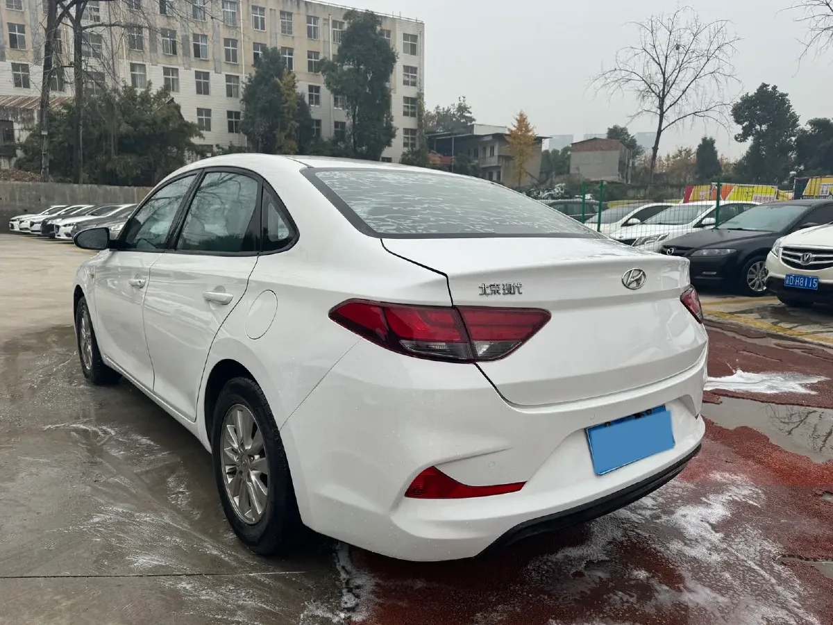 2020 Hyundai Celesta 1.6L 123HP L4 6AT,autocango,china used car exporter,china ev exporter,chinese used car exporter,chinese used ev exporter