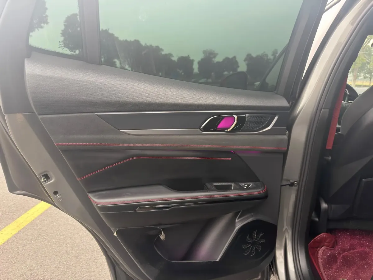 2020 LYNK&CO 05 2.0T 254HP L4 8AT,autocango,china used car exporter,china ev exporter,chinese used car exporter,chinese used ev exporter