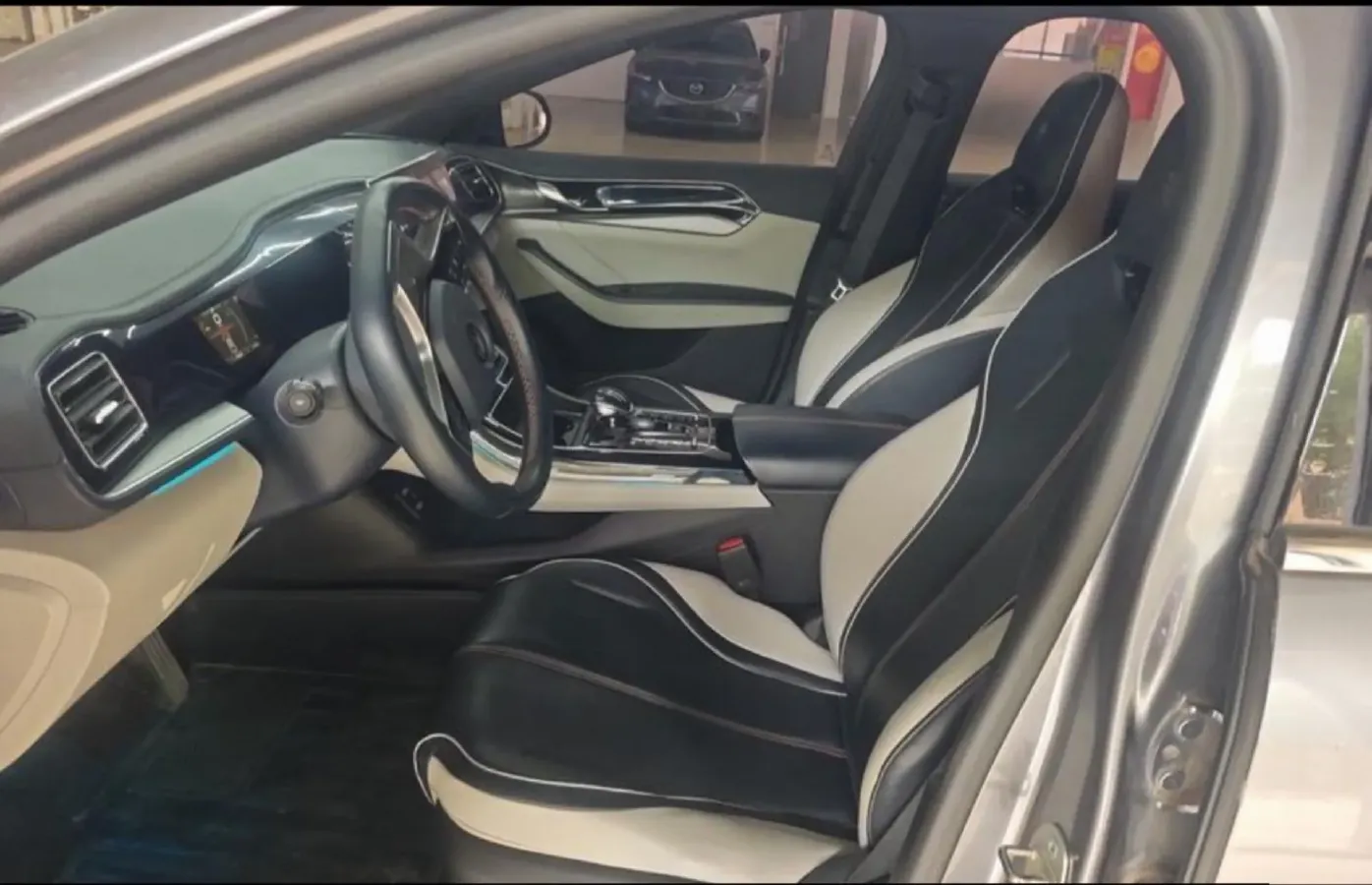 2021 Isuzu D-MAX 1.9T 163HP L4 6AT,autocango,china used car exporter,china ev exporter,chinese used car exporter,chinese used ev exporter